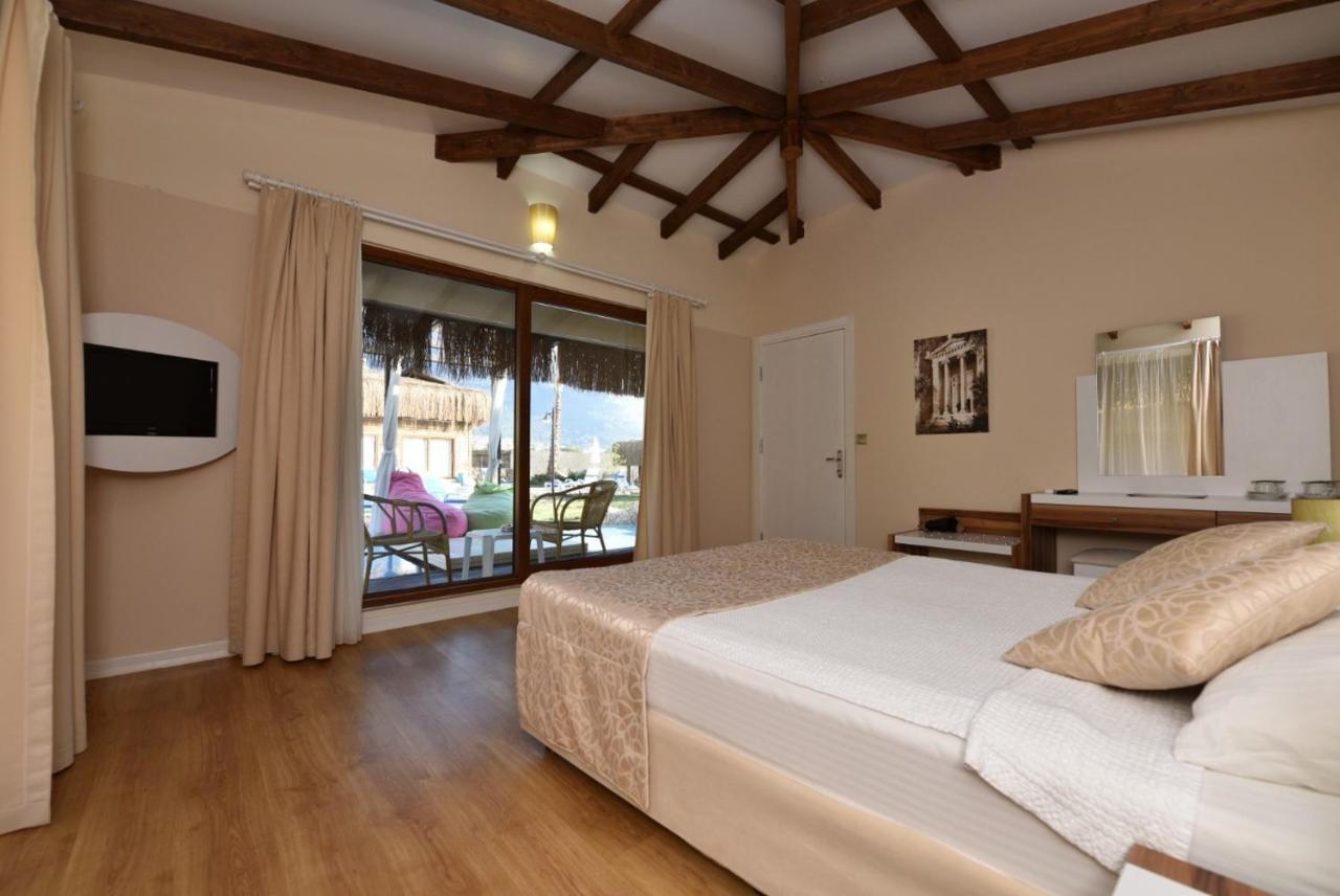 אולודניץ Sahra Su Holiday Village & Spa מראה חיצוני תמונה