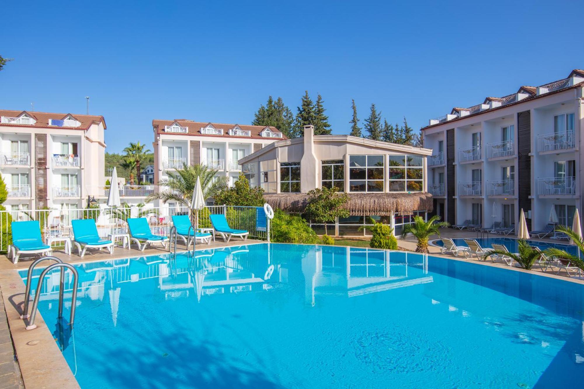 אולודניץ Sahra Su Holiday Village & Spa מראה חיצוני תמונה
