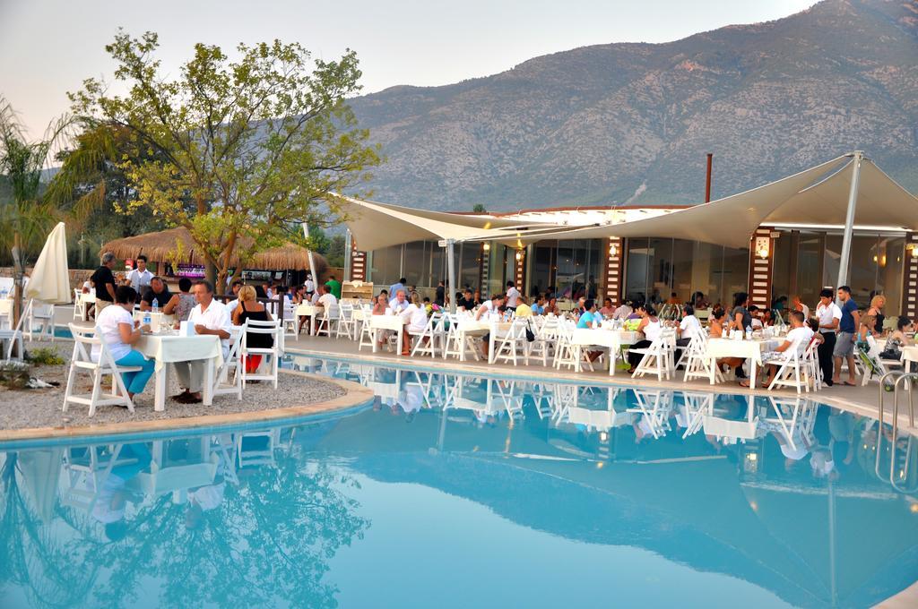 אולודניץ Sahra Su Holiday Village & Spa מראה חיצוני תמונה